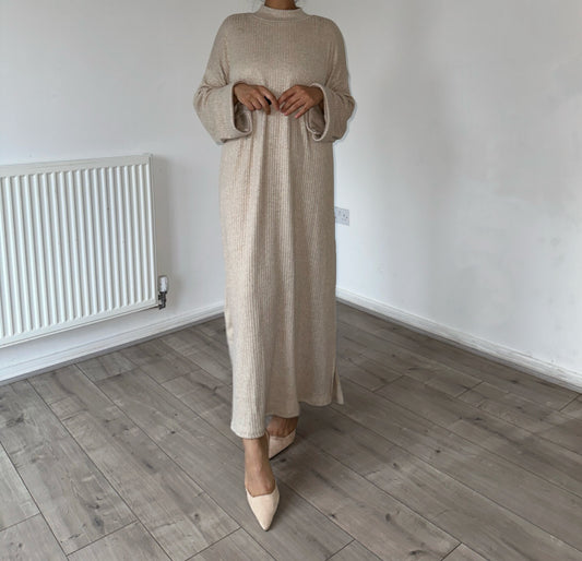 Hera knit dress